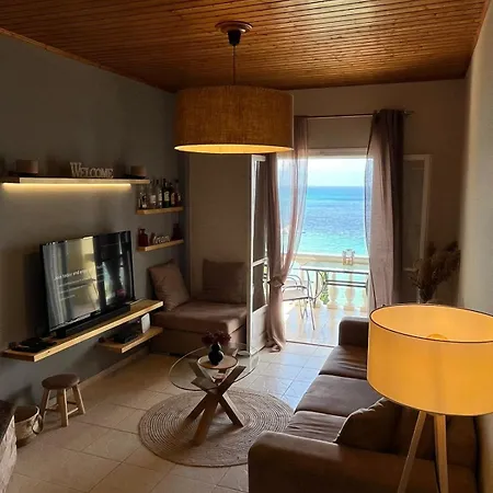 Vasilakis Fantasy Balcony * Apraos